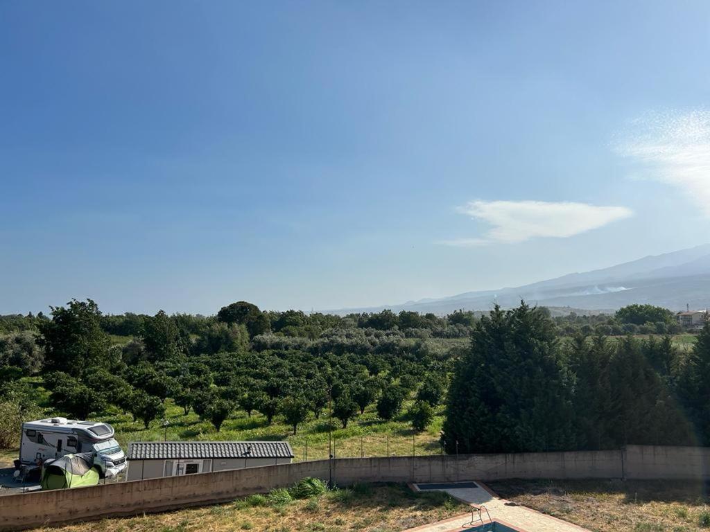 Nina Apartament Giardini Naxos Con Posto Auto Exterior photo